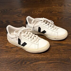 Veja White and Black Casual Sneakers